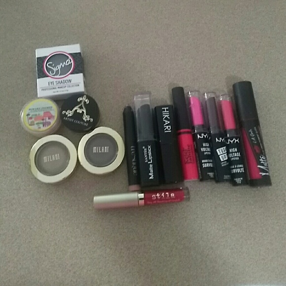 Bundle makeup - Picture 2 of 4